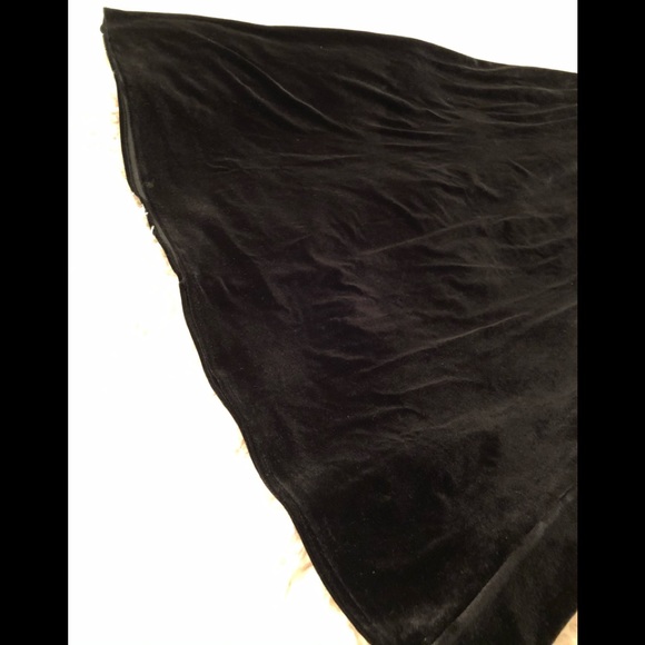 Spectacular Fomal Talbots Black Velvet Long Dress - Picture 5 of 8